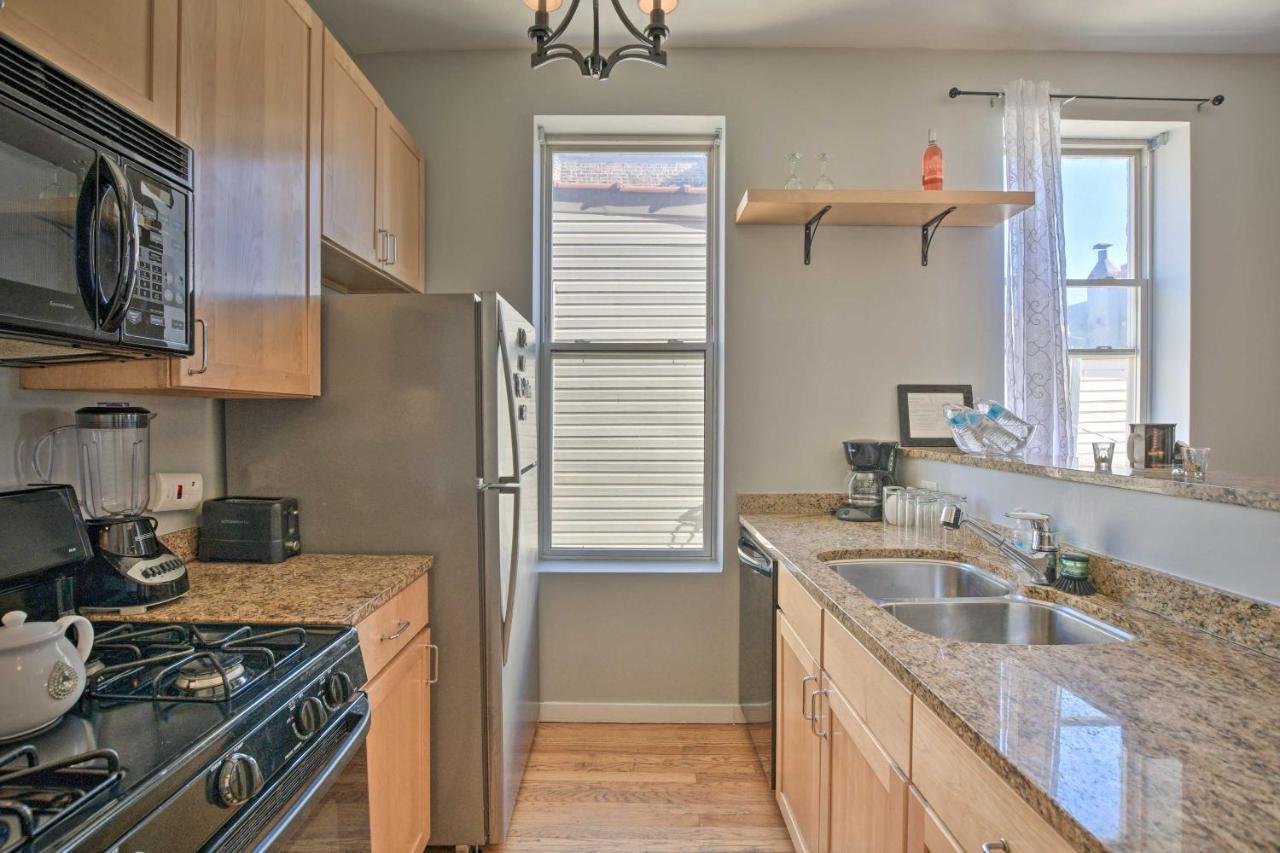 Elegant Chicago Retreat With Spacious Balcony! エクステリア 写真